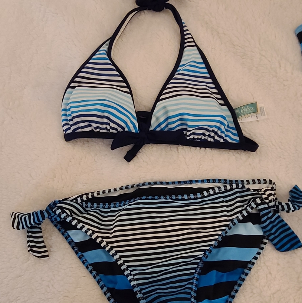 Tommy Bahama 4 piece Swimwear